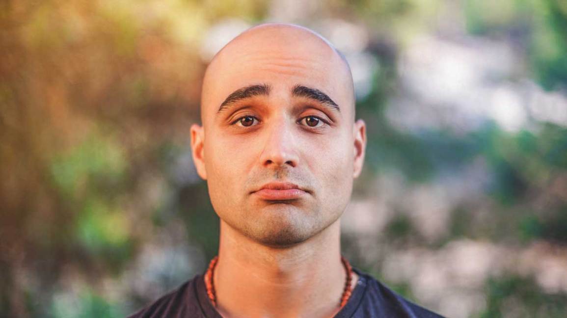 A che età si iniziano a perdere i capelli?