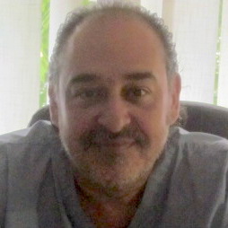 Dr.  Ettore Damiani chirurgo plastico bologna